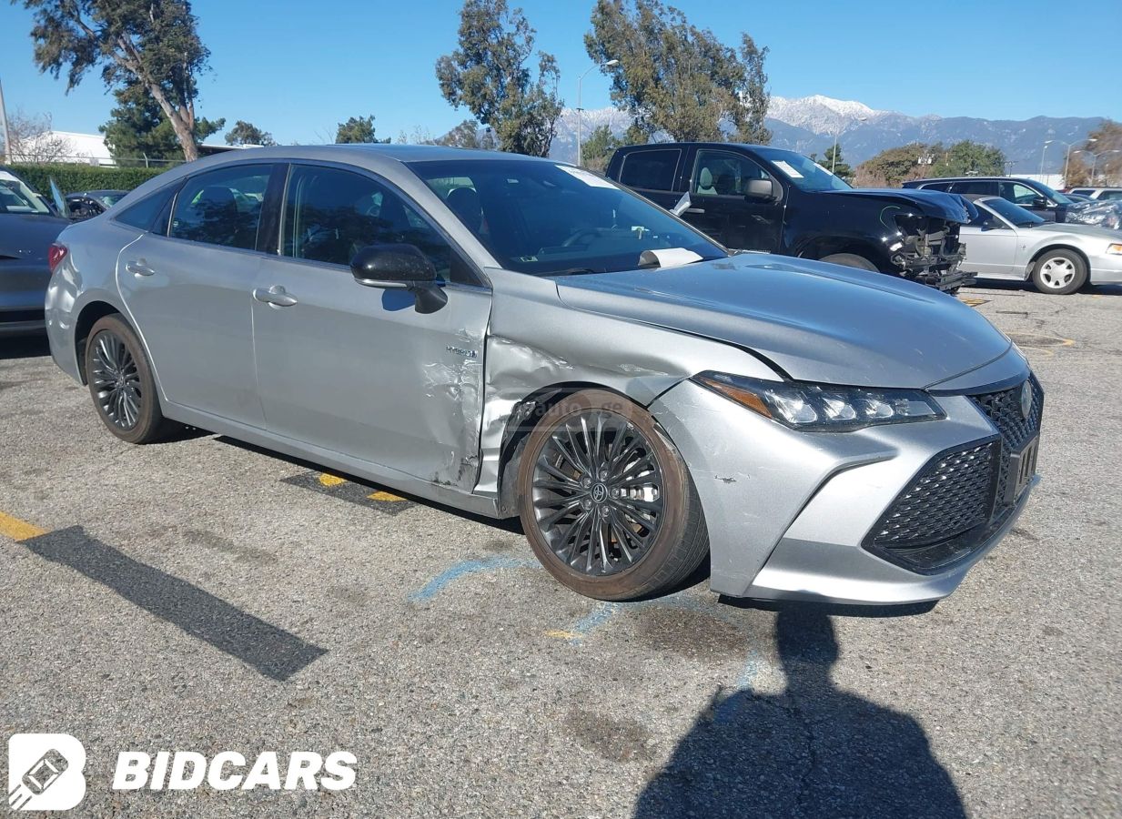 Toyota Avalon 2021 — photo 2