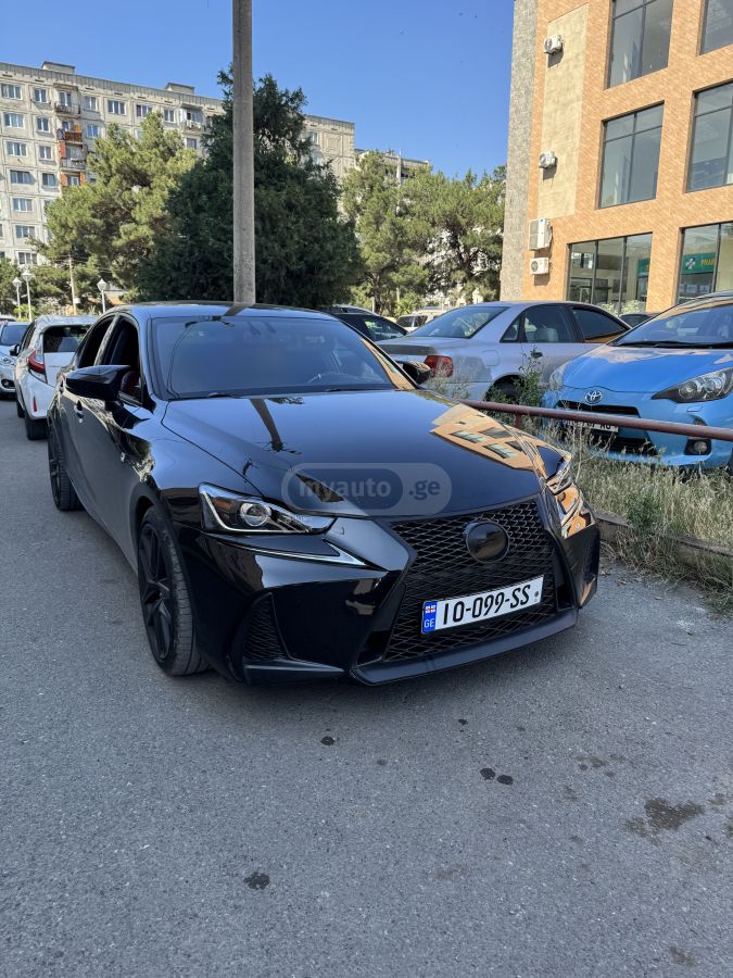 Lexus IS 350 2015 — photo 2