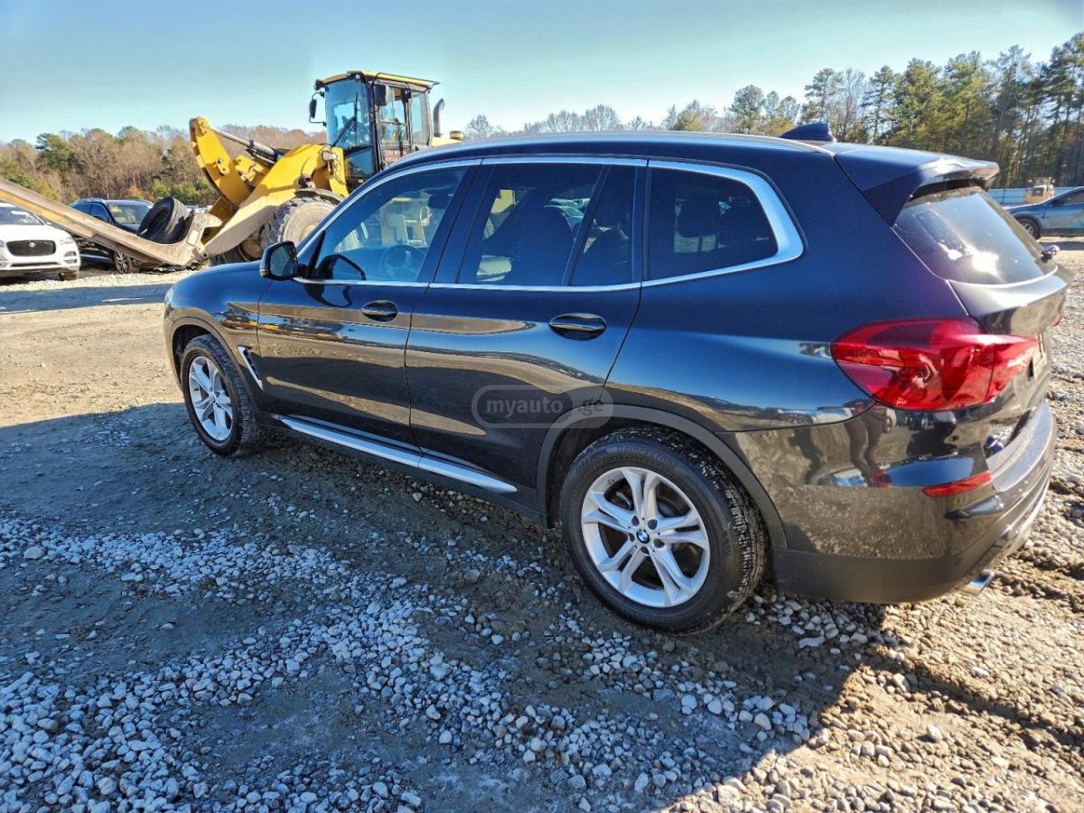BMW X3 2019 — photo 2