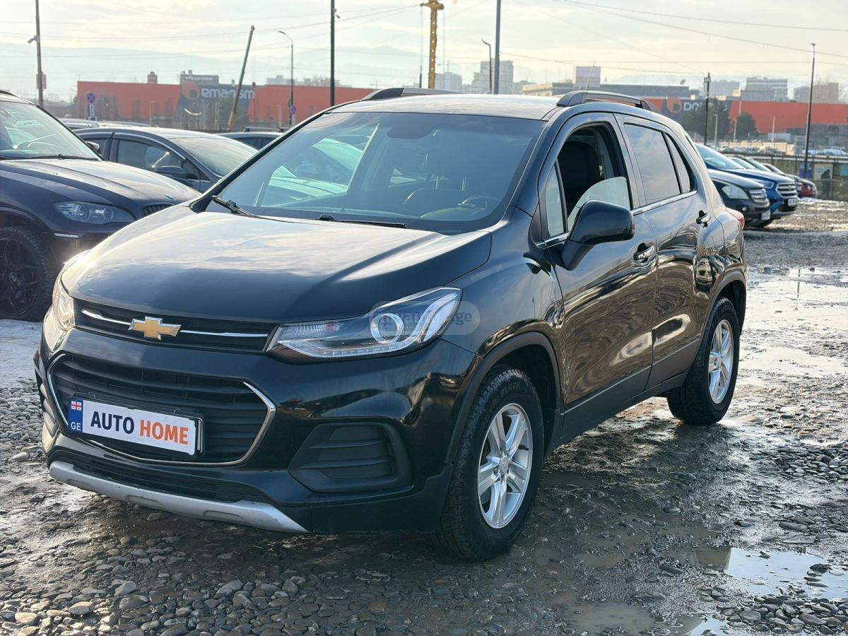 Chevrolet Trax 2018 — photo 2