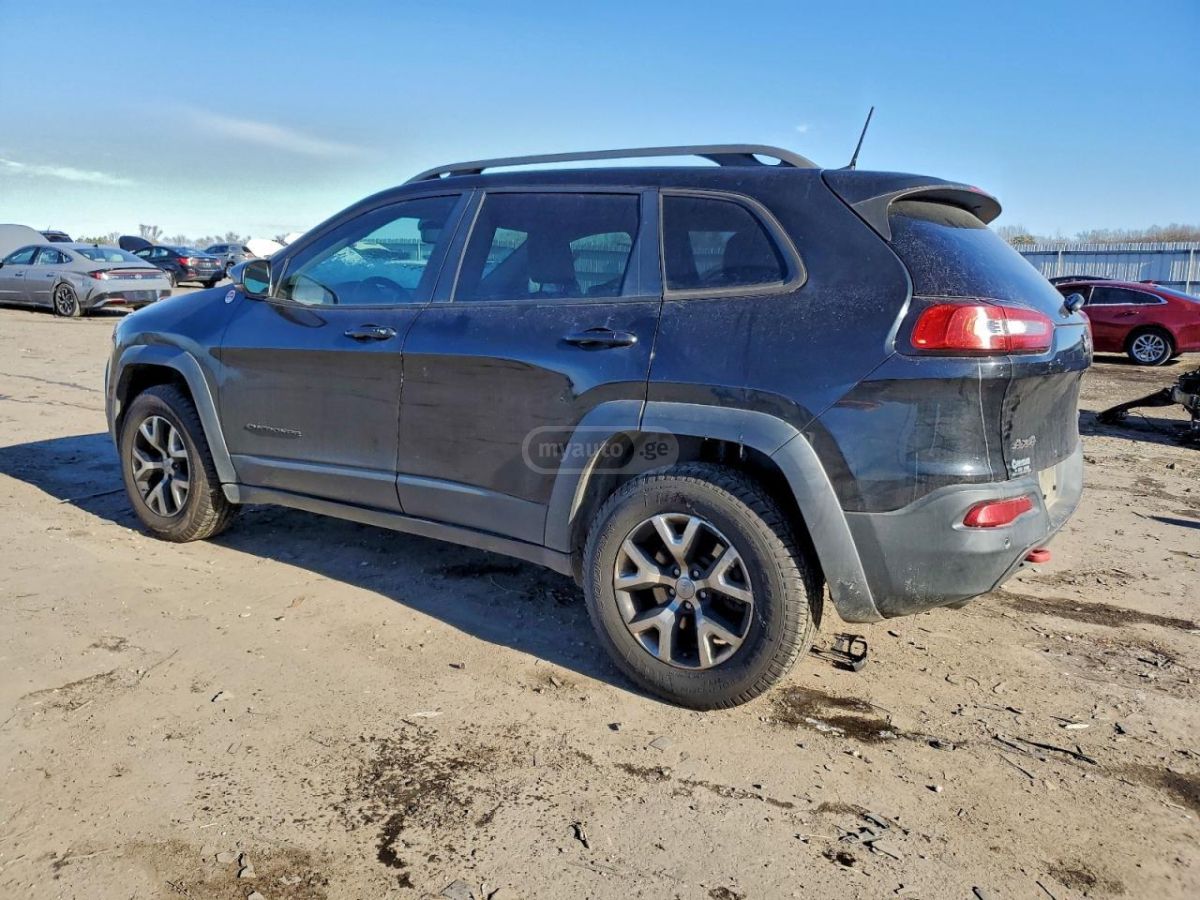 Jeep Cherokee 2016 — photo 2