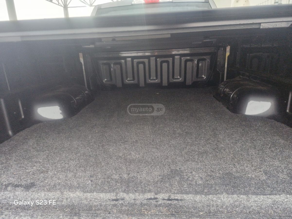 Ford Ranger 2020 — photo 2