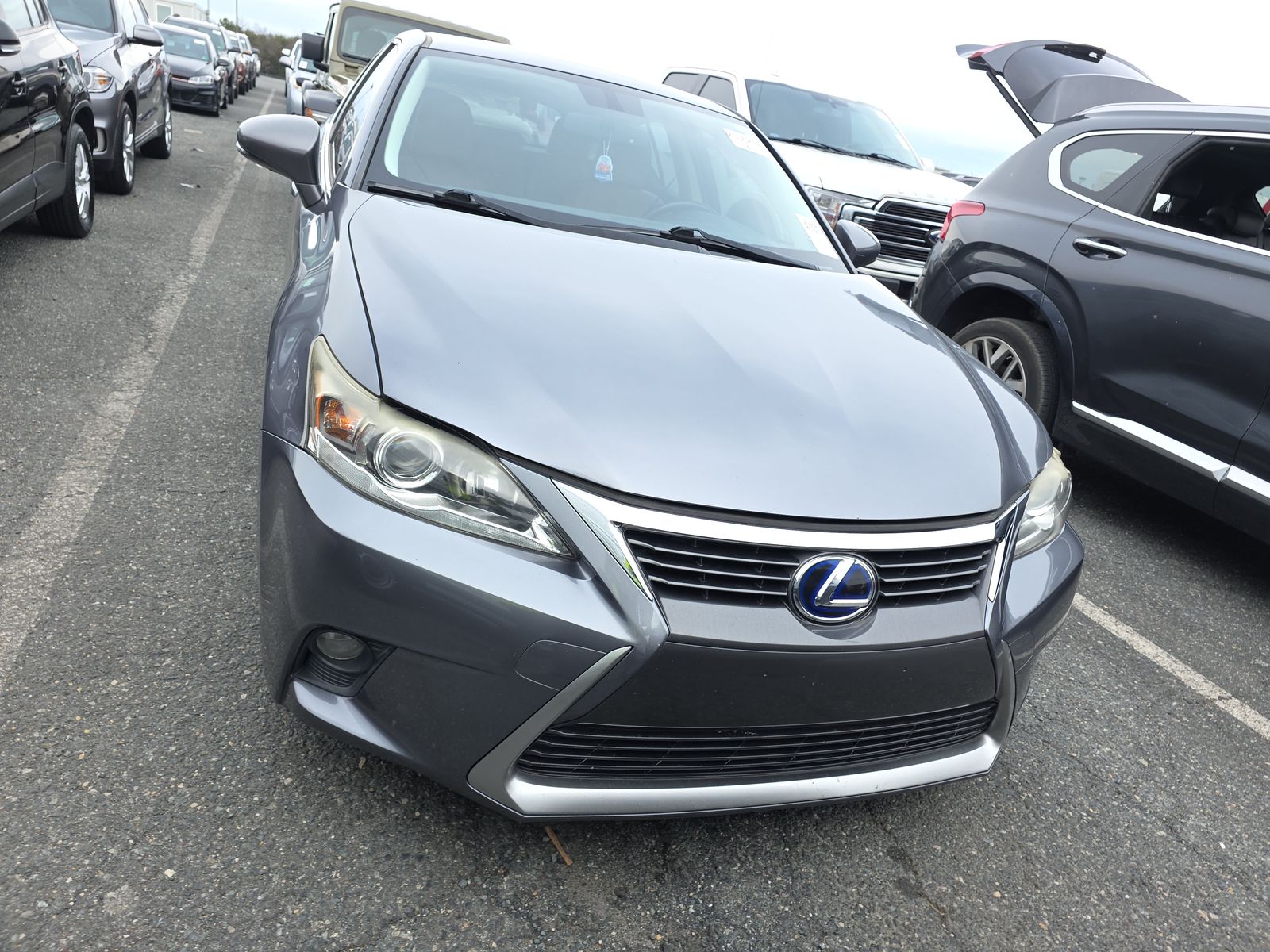 Lexus CT 200 h 2015 — photo 2