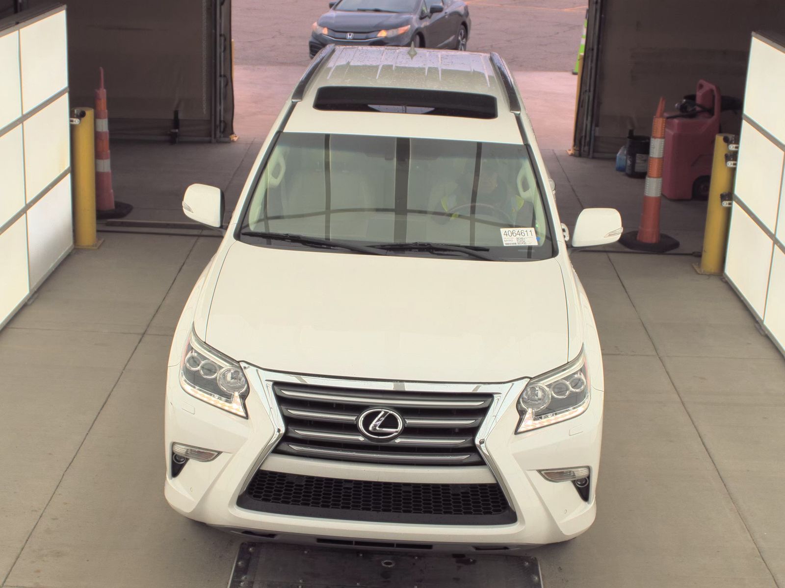 Lexus GX 460 2016 — photo 2