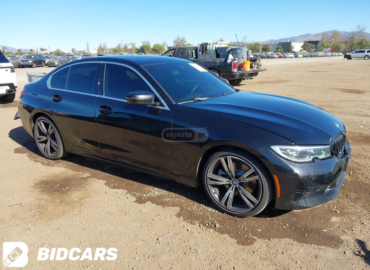 BMW 330