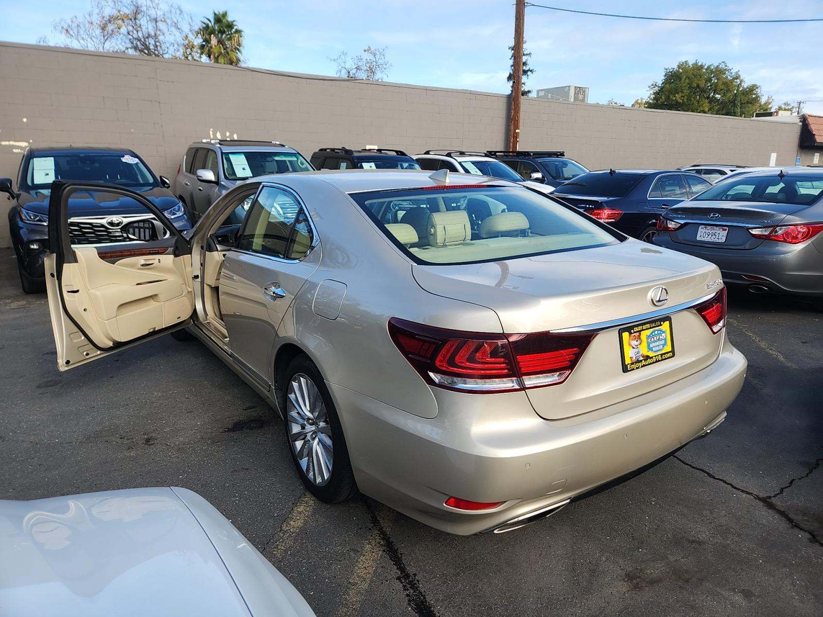 Lexus LS 460 2014 — photo 2