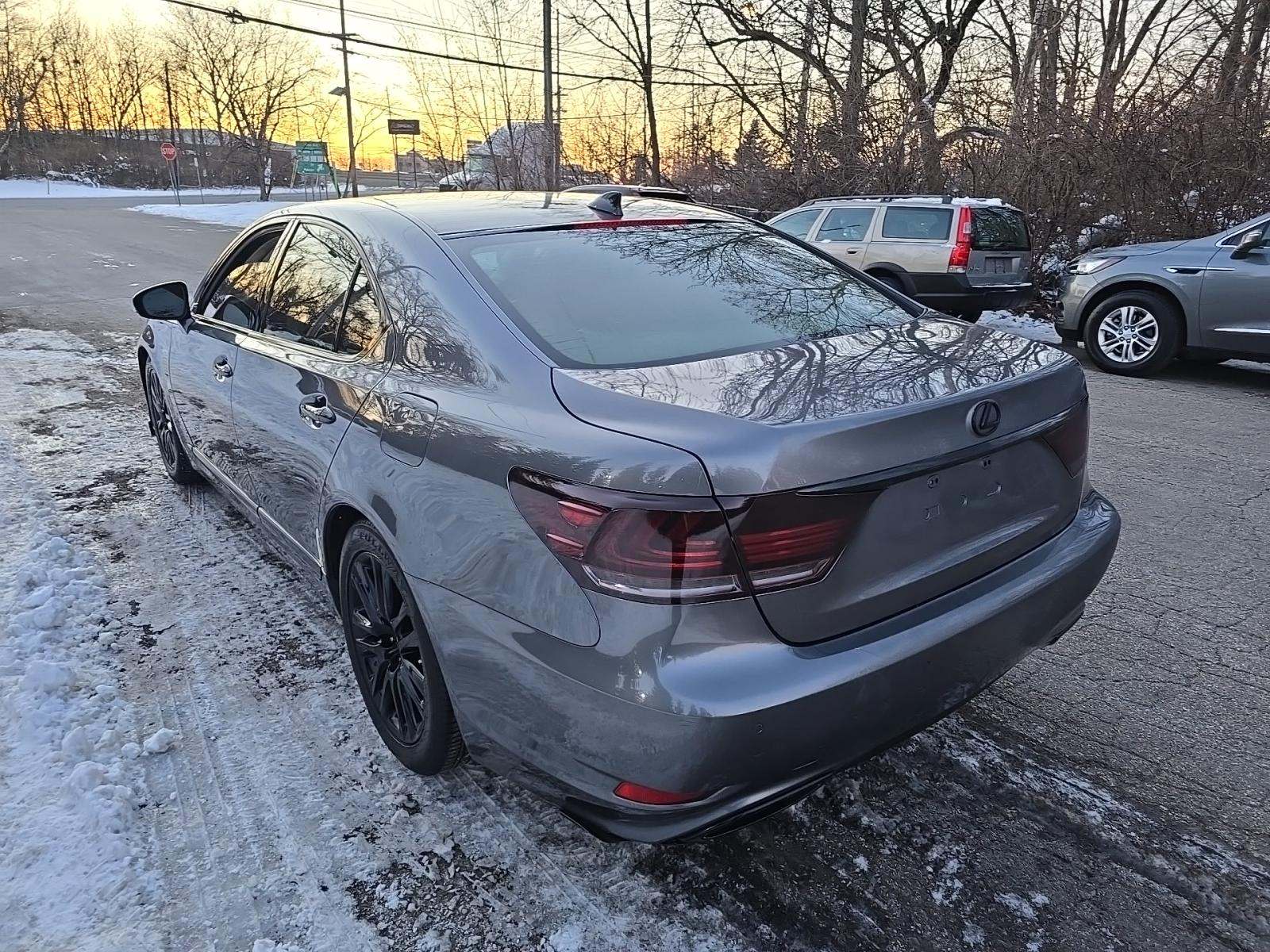 Lexus LS 460 2014 — photo 2