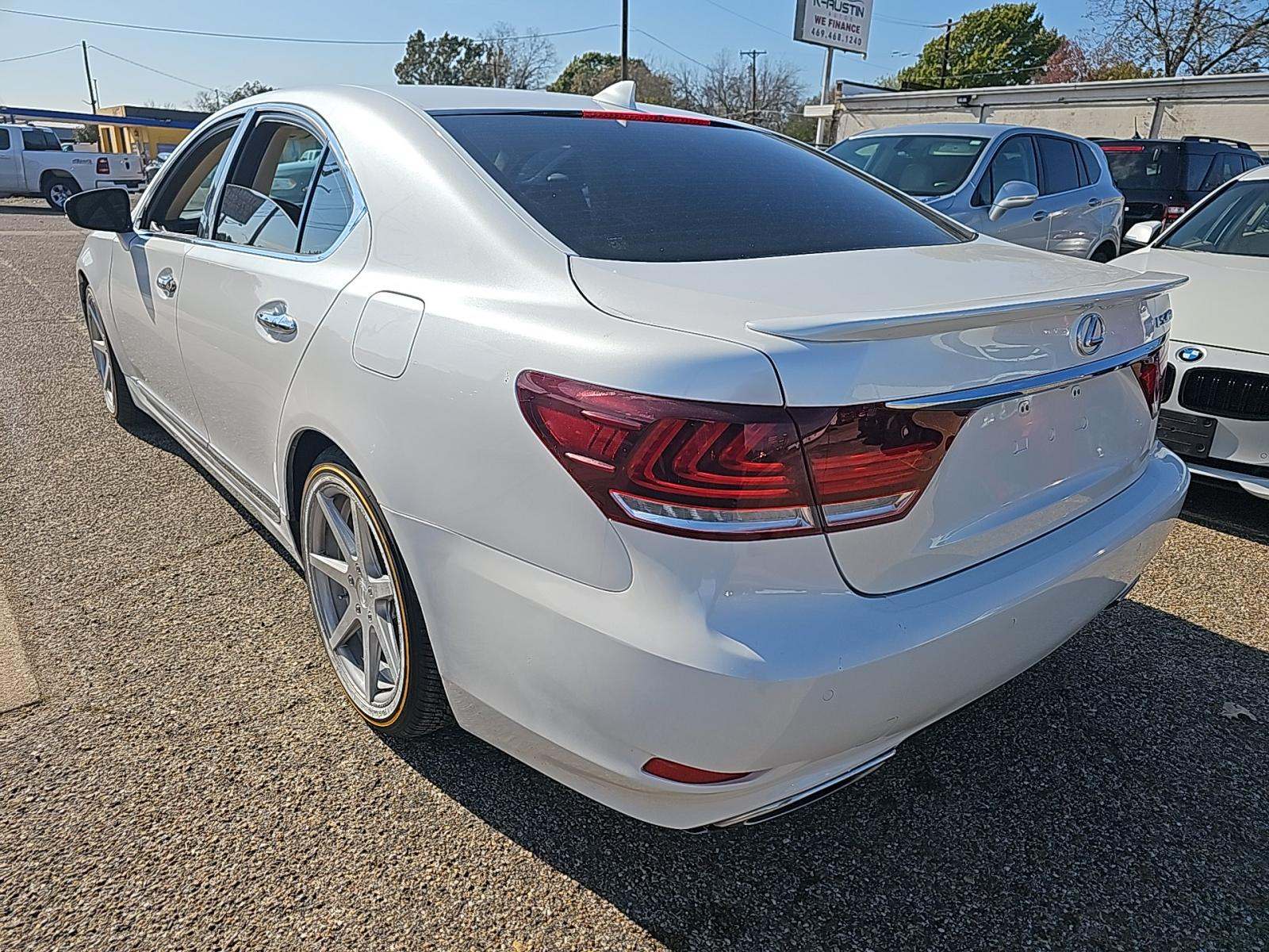 Lexus LS 460 2017 — photo 2
