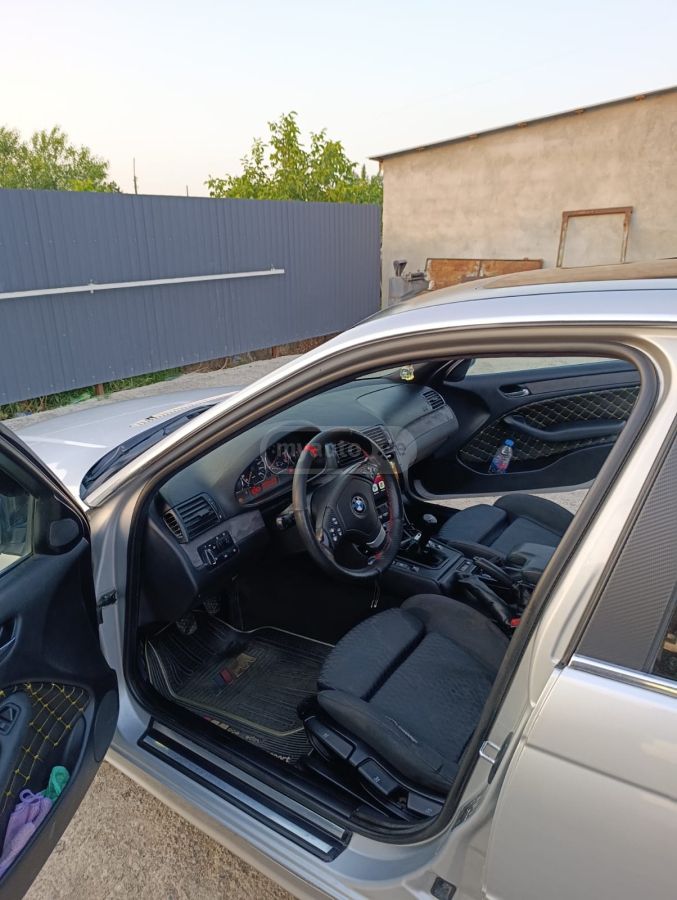 BMW 325