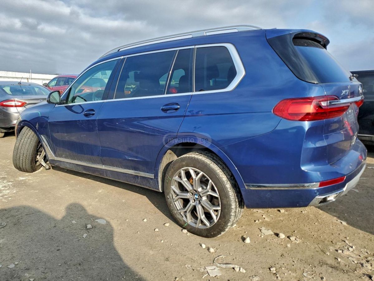 BMW X5 2021 — photo 2