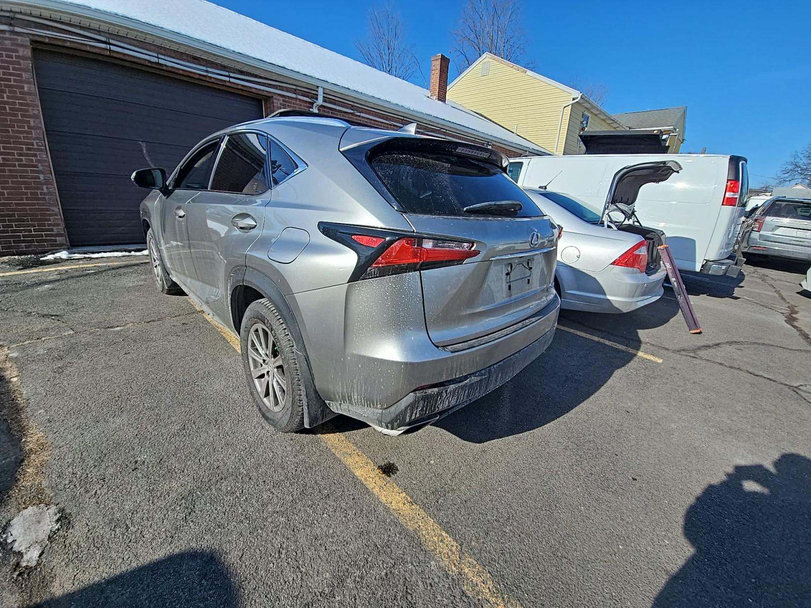 Lexus NX 200 2016 — photo 2