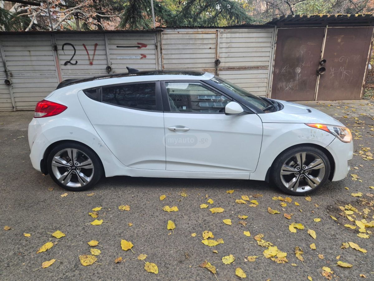 Hyundai Veloster 2012 — photo 2
