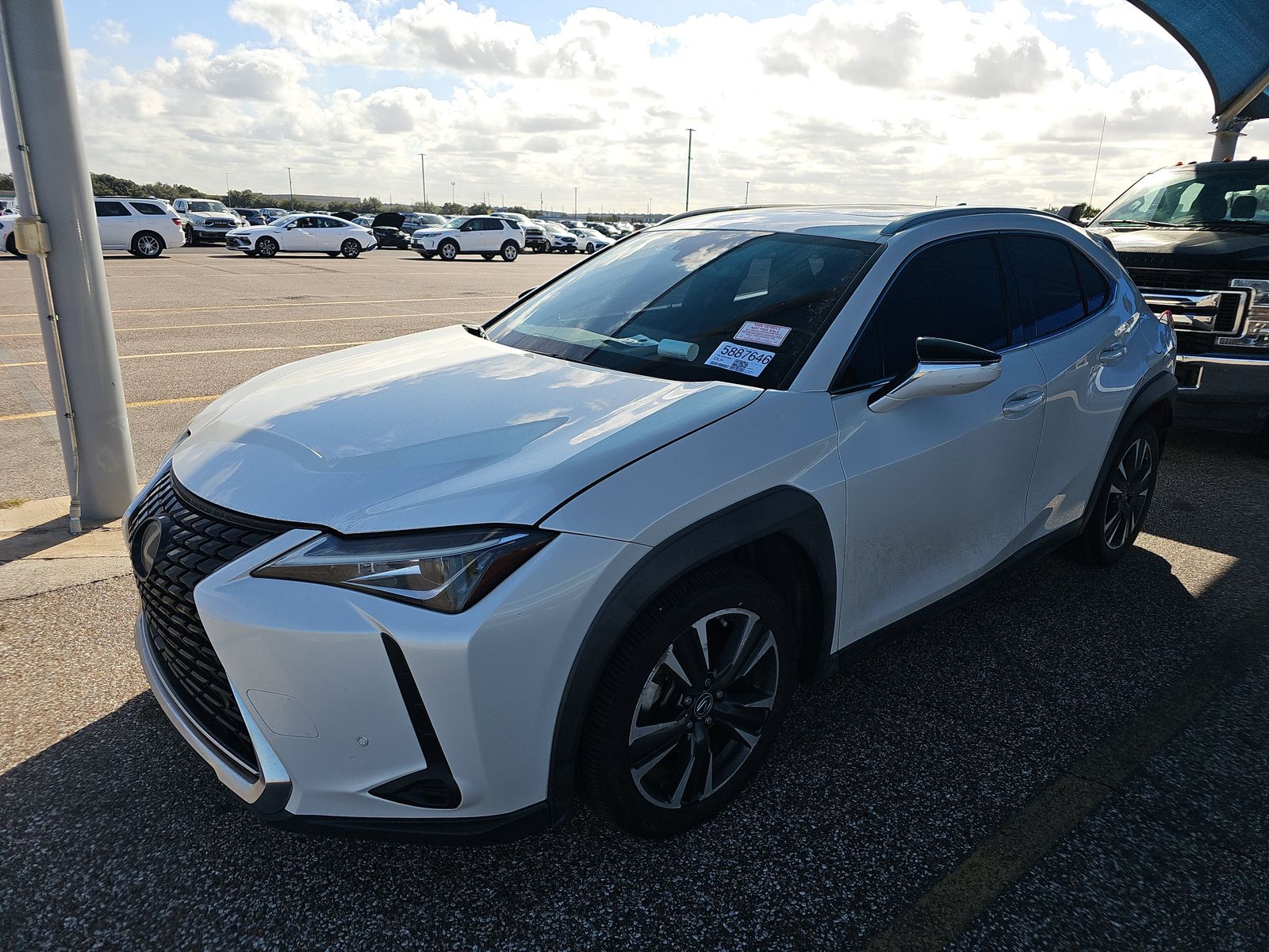 Lexus UX 200