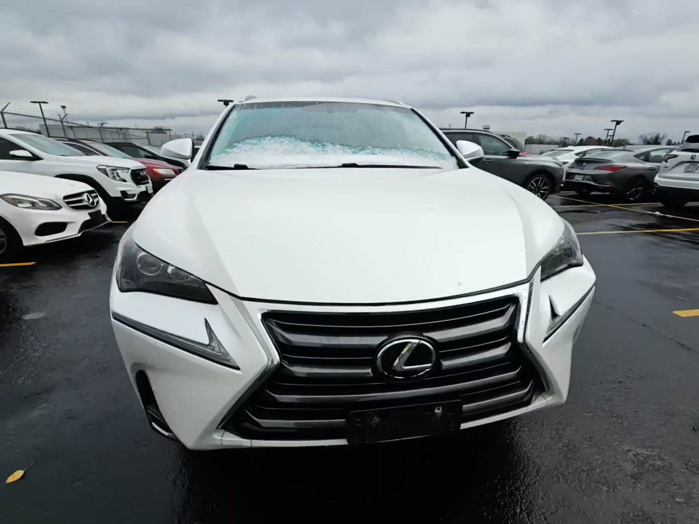 Lexus NX 200 2016 — photo 2