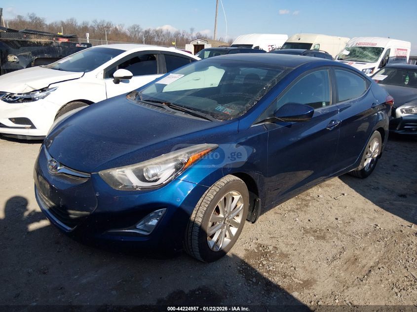 Hyundai Elantra 2015 — photo 2