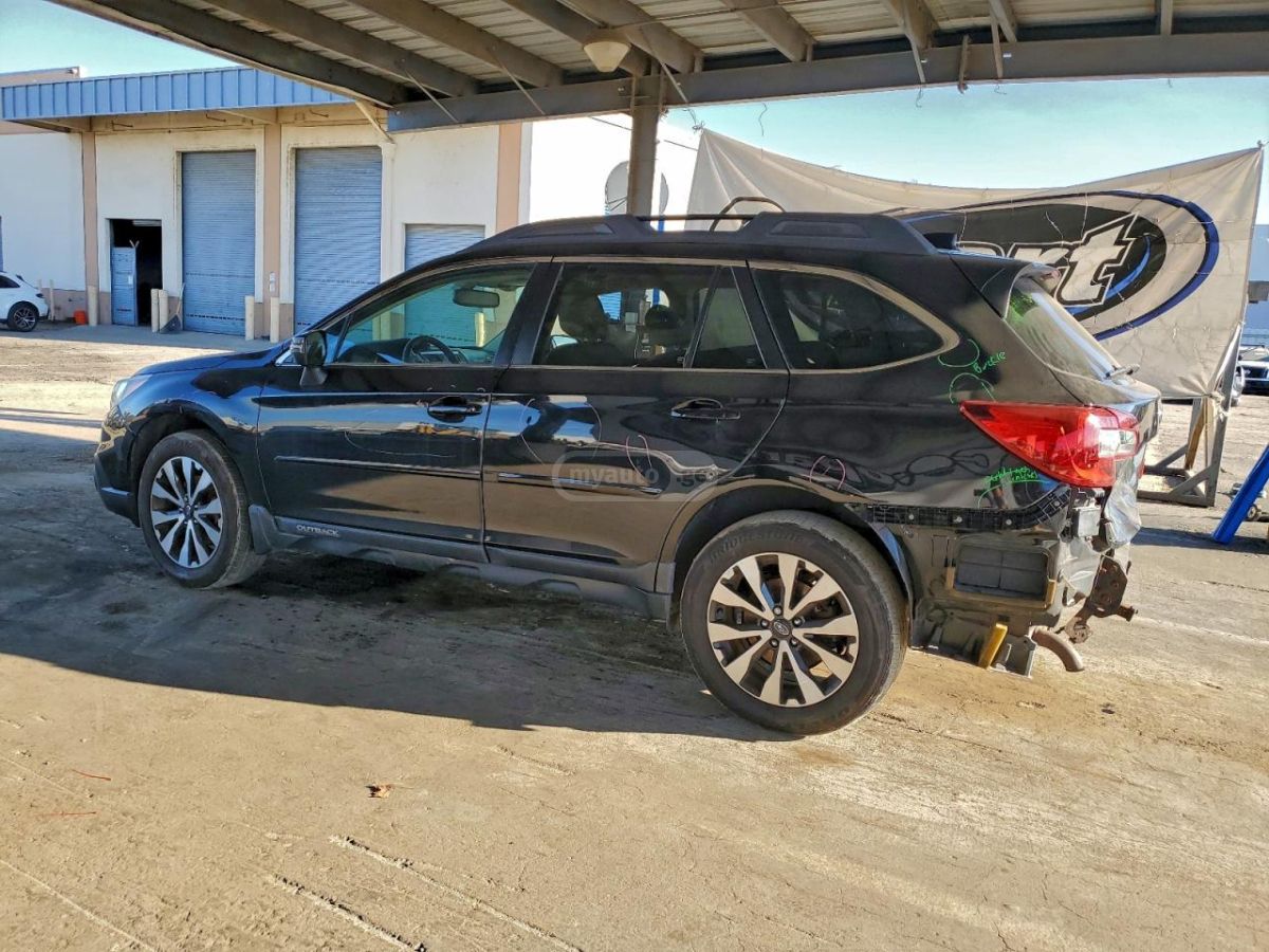 Subaru Outback 2016 — photo 2