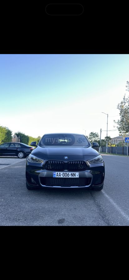 BMW X2 2021 — photo 2