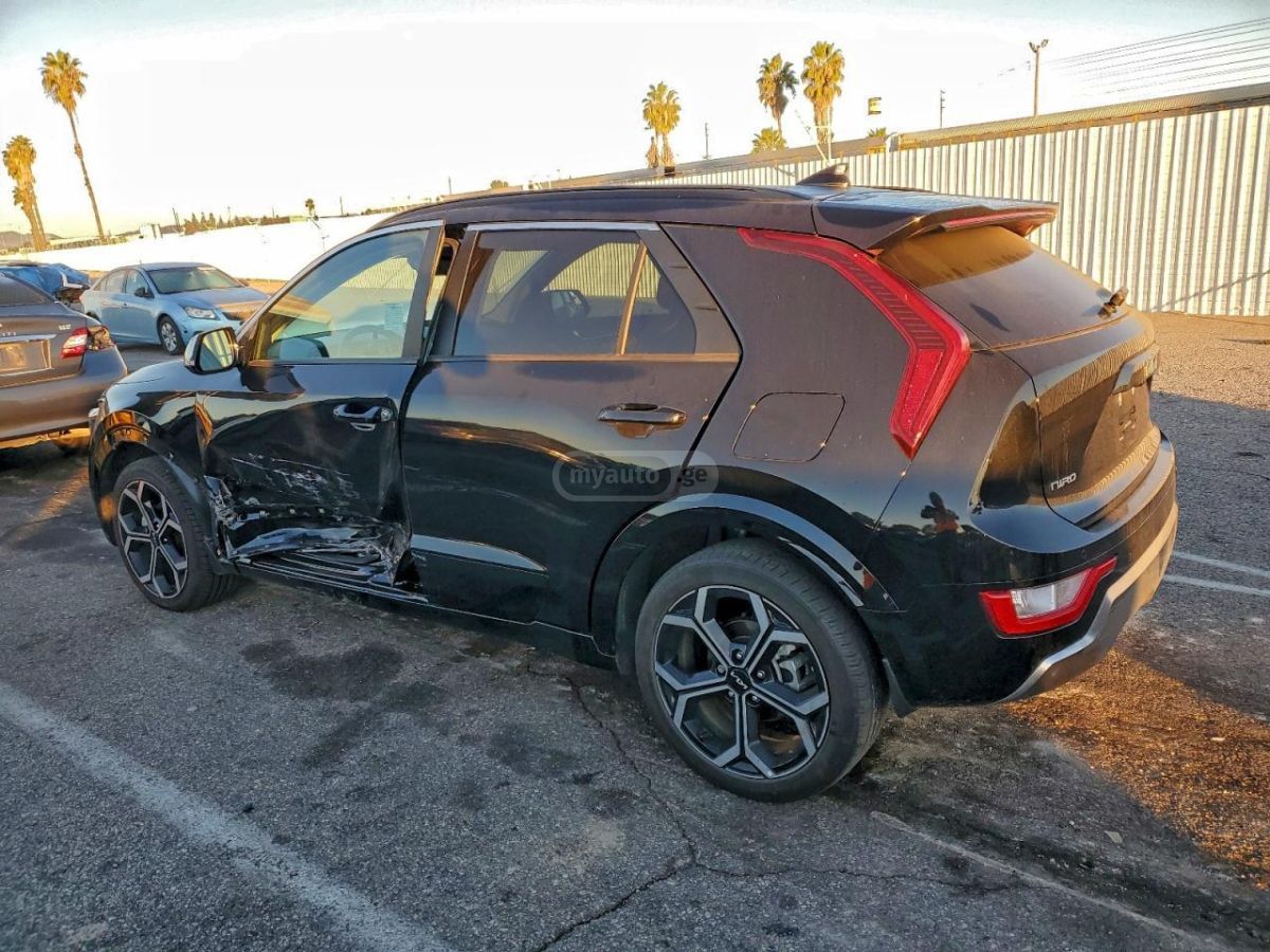 Kia Niro 2024 — photo 2