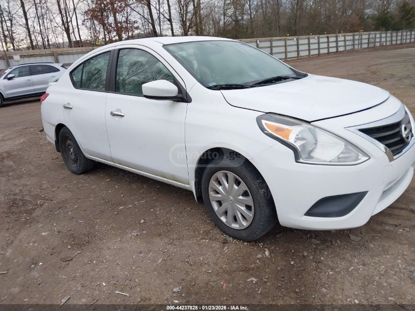 Nissan Versa 2016 — photo 2