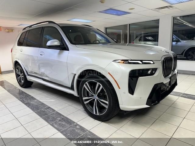 BMW X7 2026 — photo 2