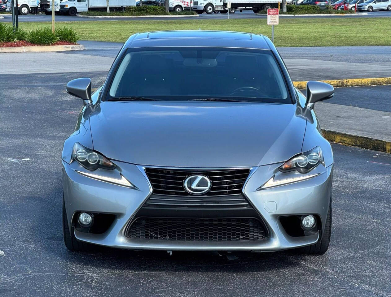 Lexus IS 250 2014 — photo 2