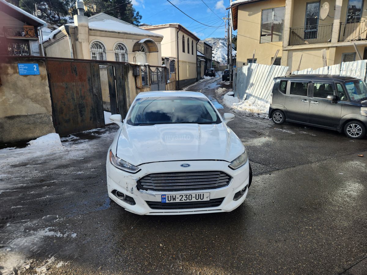 Ford Fusion 2015 — photo 2