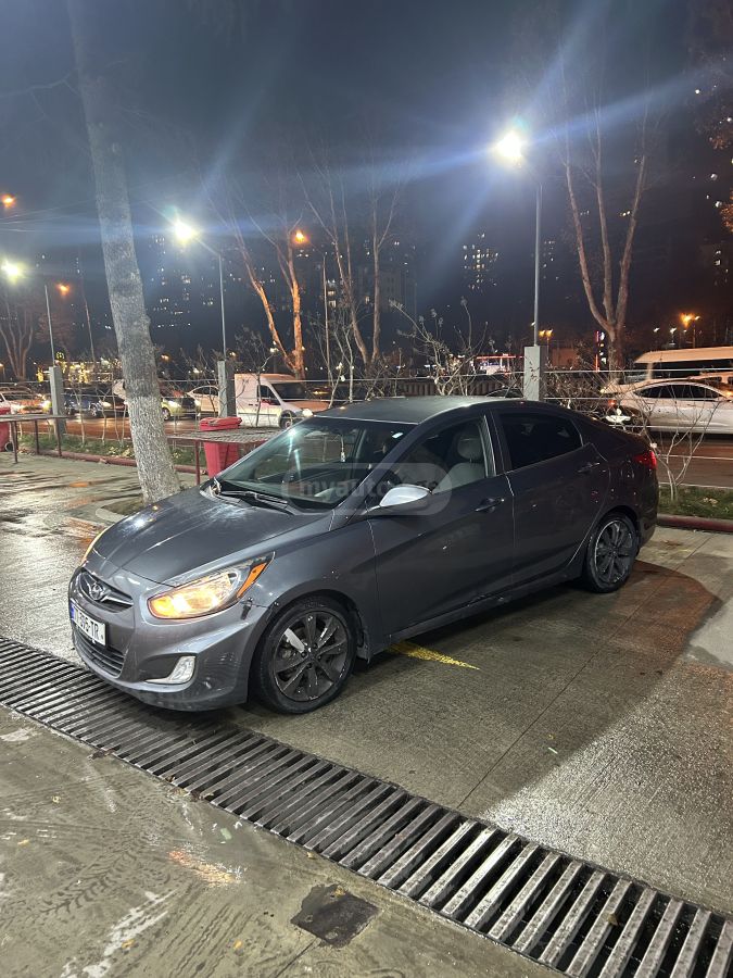 Hyundai Accent