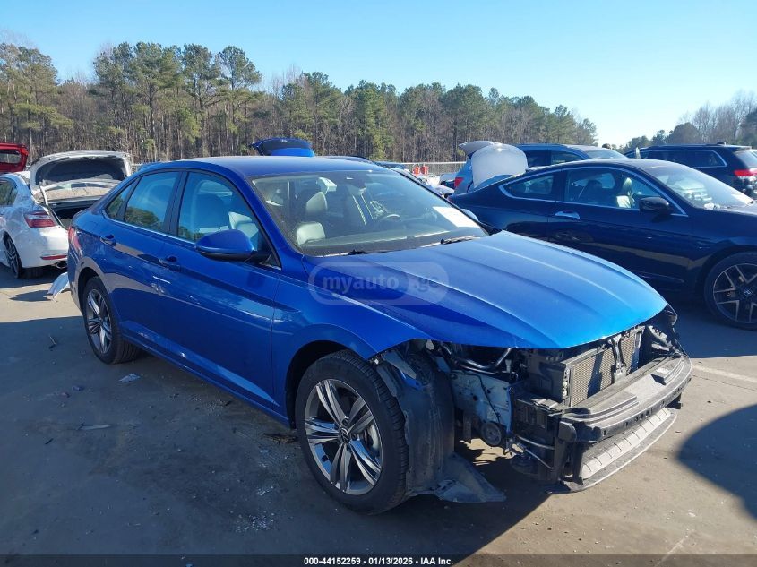 Volkswagen Jetta 2024 — photo 2