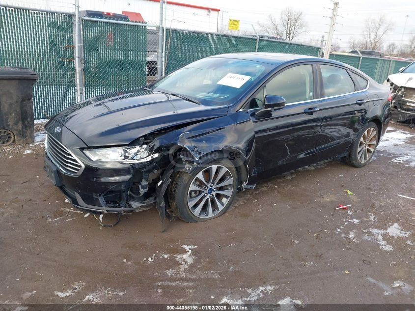 Ford Fusion 2019 — photo 2