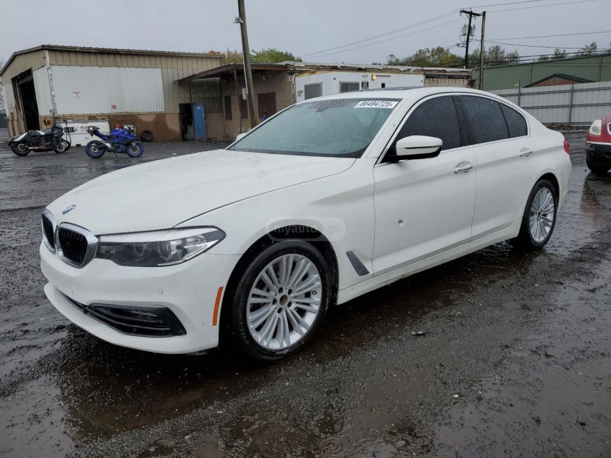 BMW 530