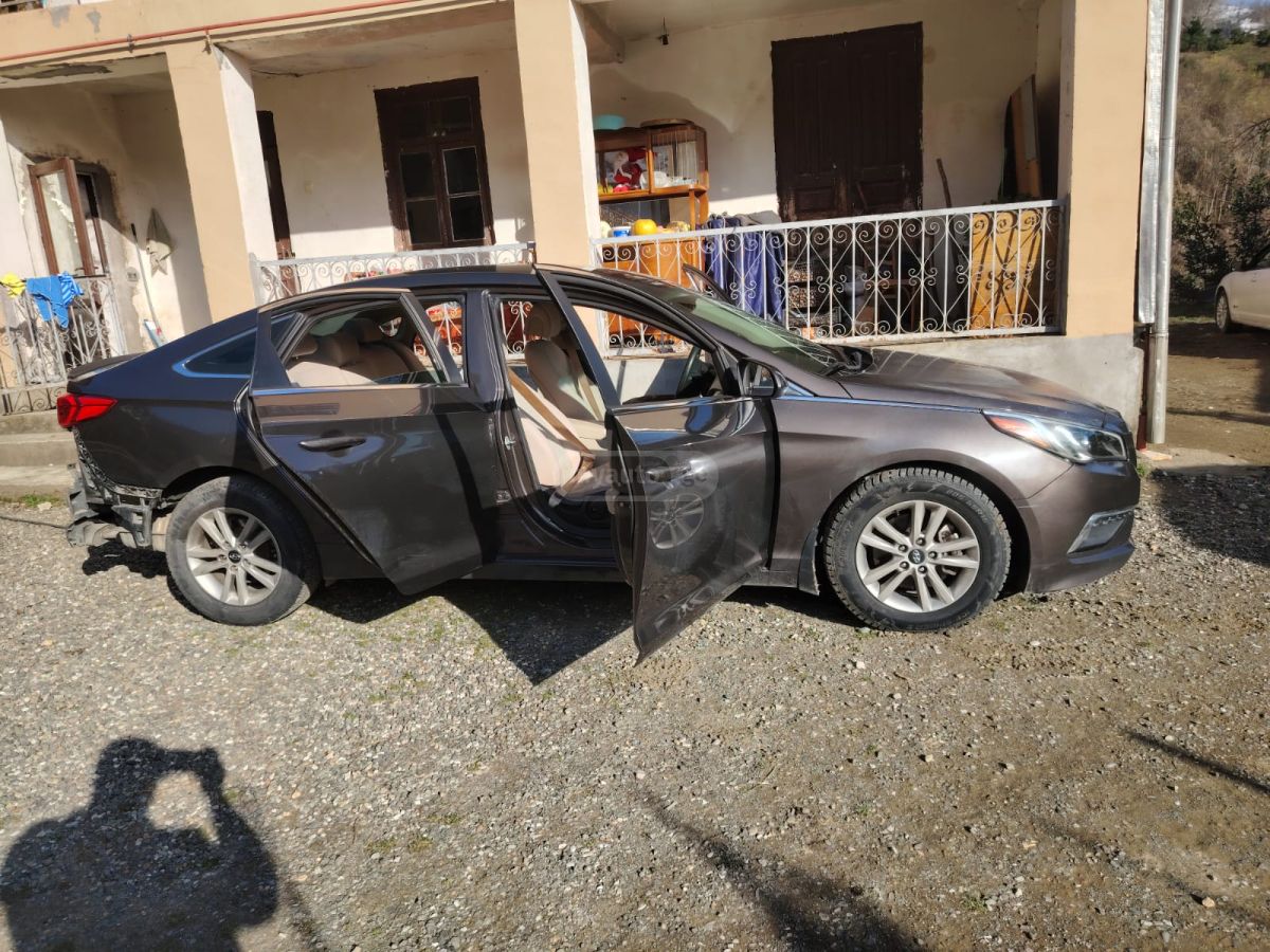 Hyundai Sonata 2015 — photo 2