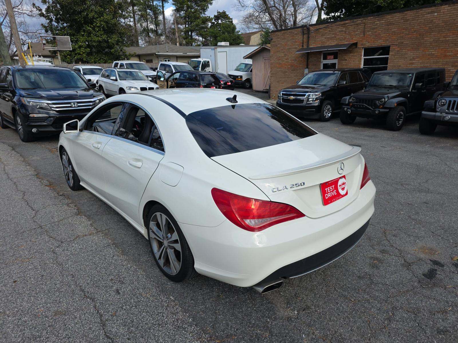 Mercedes-Benz CLA 250 2015 — photo 2