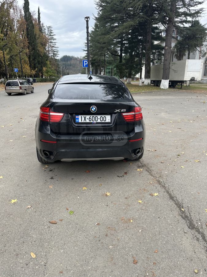 BMW X6 2013 — photo 2