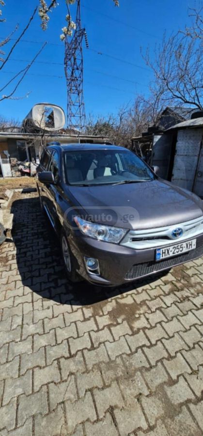 Toyota Highlander 2013 — photo 2