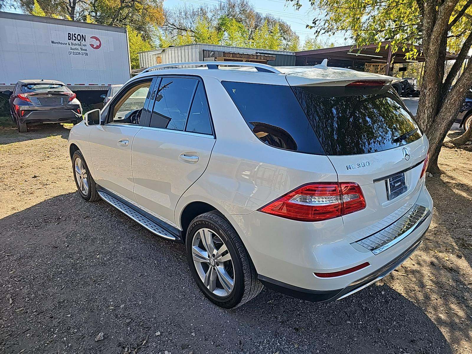 Mercedes-Benz ML 350 2015 — photo 2