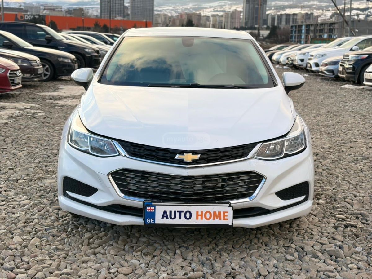 Chevrolet Cruze 2017 — photo 2