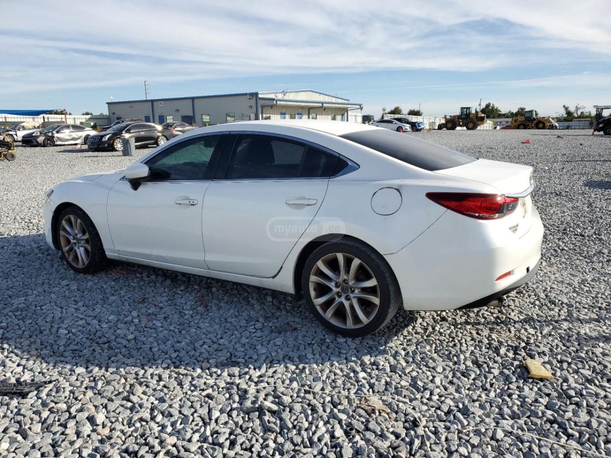 Mazda 616 2016 — photo 2
