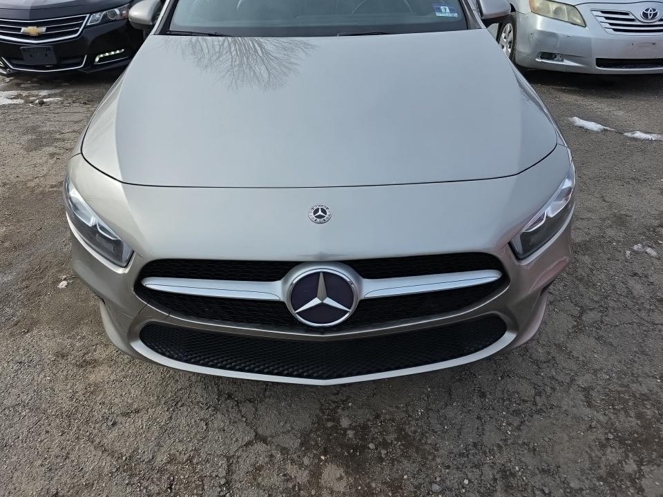 Mercedes-Benz A 220 2019 — photo 2