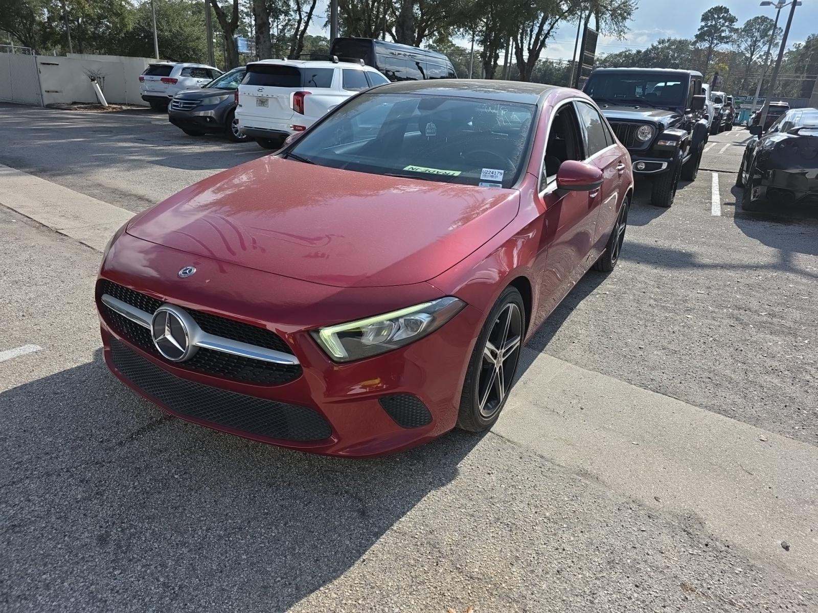 Mercedes-Benz A 220