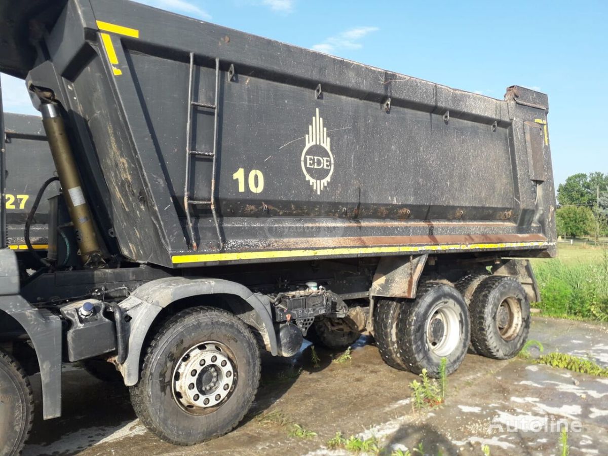 Isuzu 26.364 2012 — photo 2