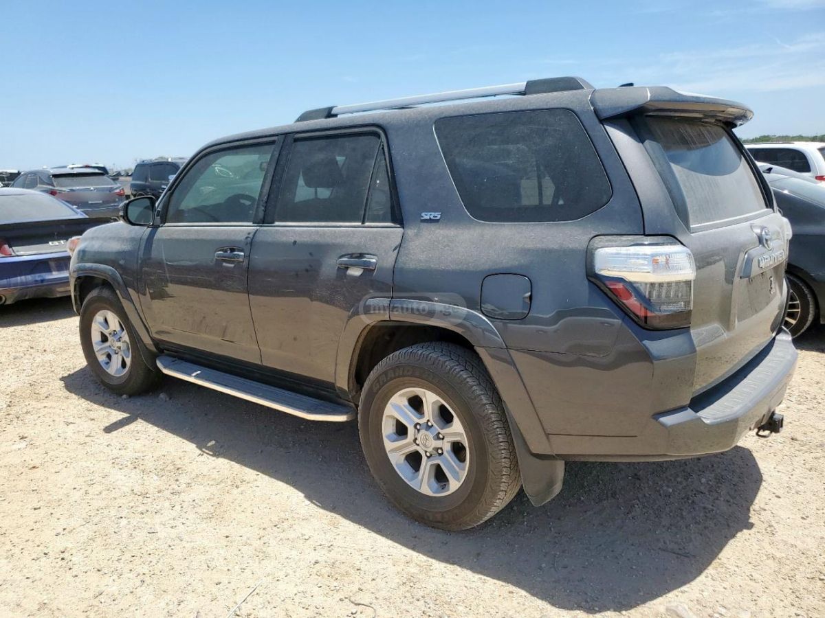 Toyota 4Runner 2019 — photo 2