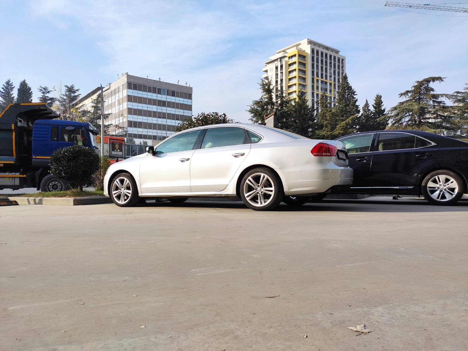 Volkswagen Passat 2014 — photo 2