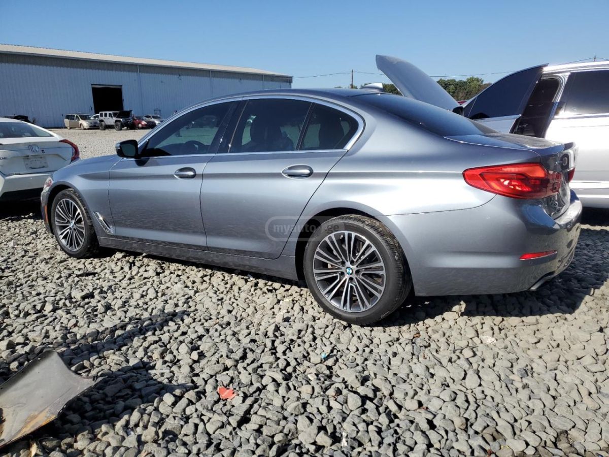 BMW 540 2019 — photo 2