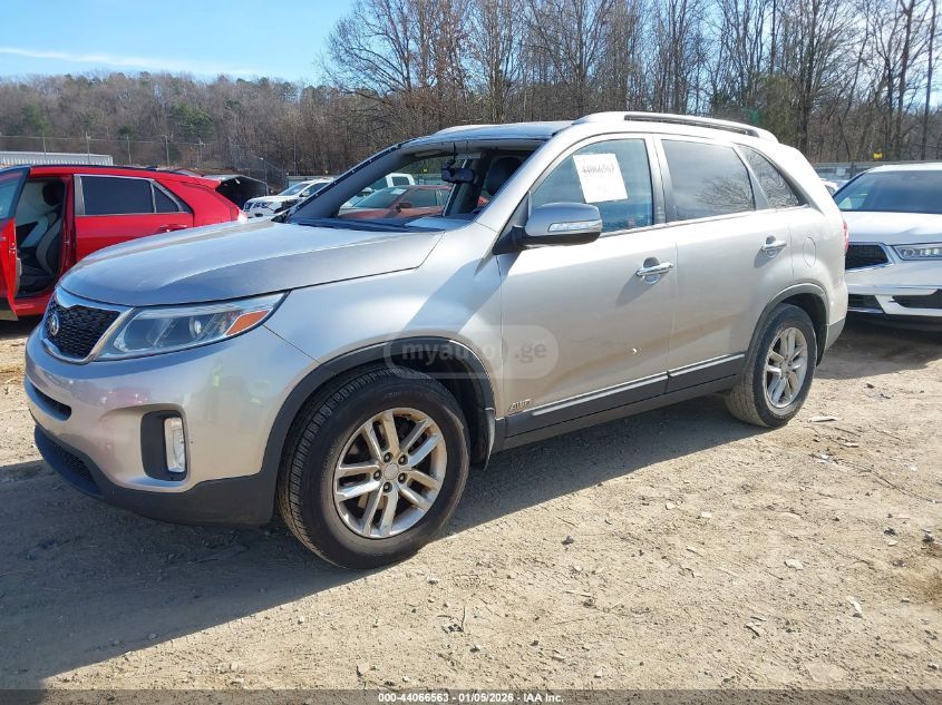 Kia Sorento 2015 — photo 2