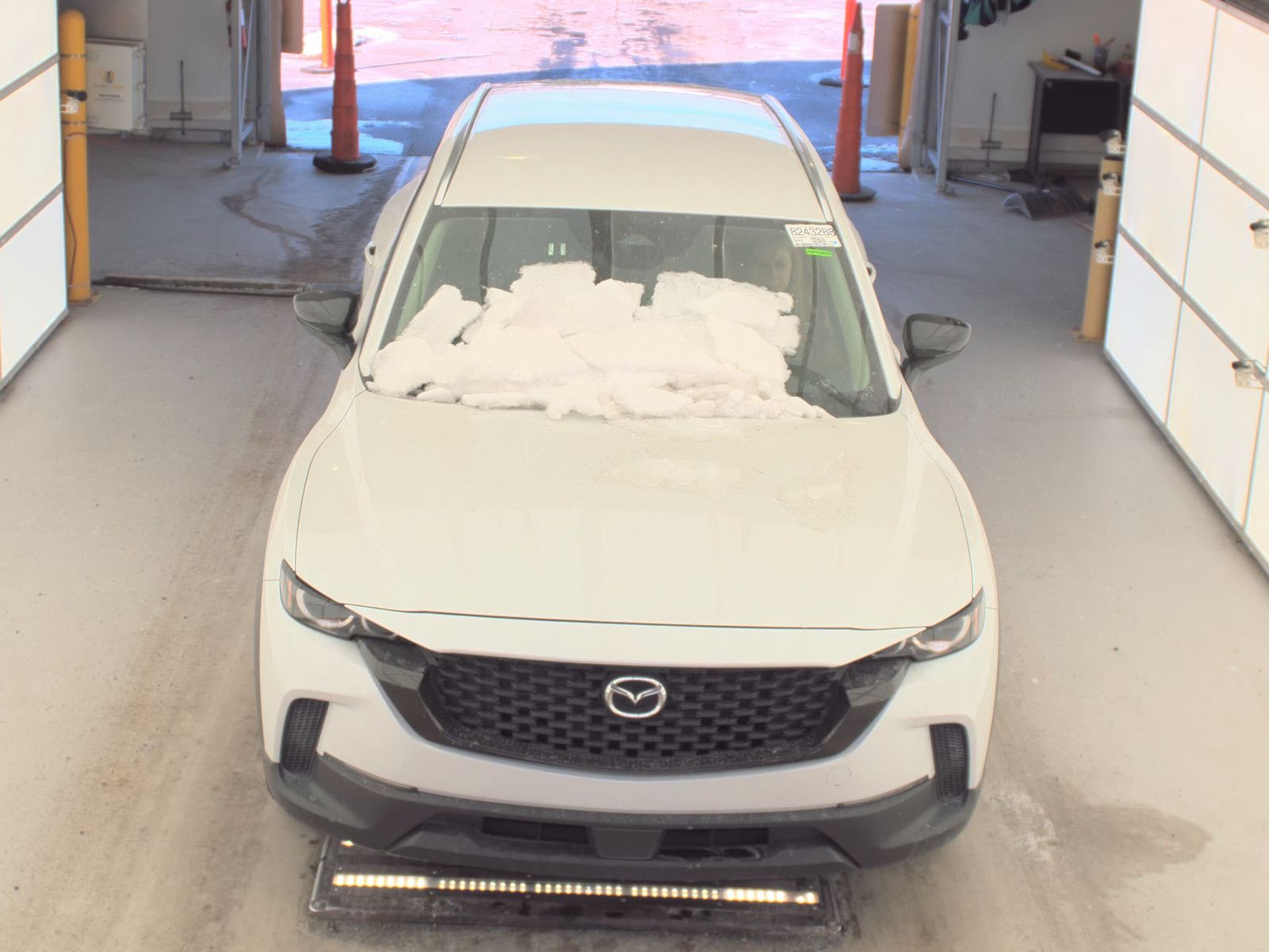 Mazda CX-50 2025 — photo 2