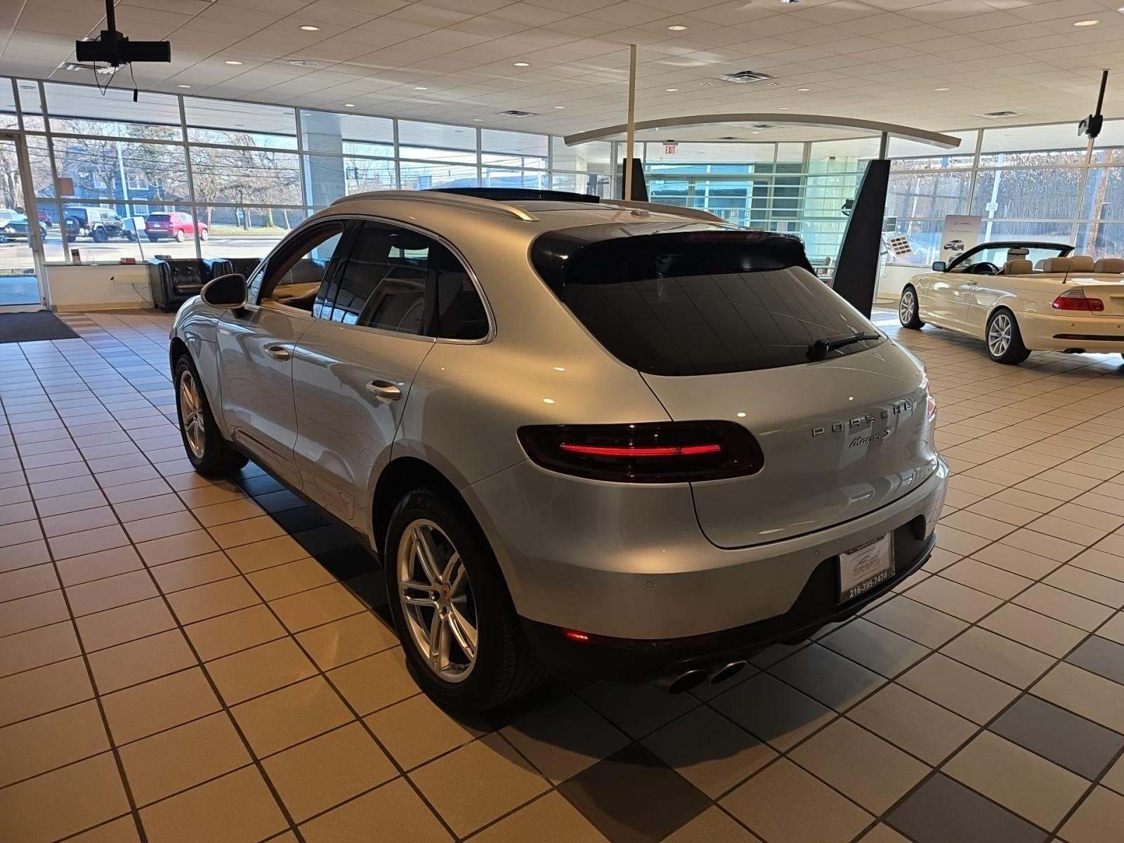 Porsche Macan 2017 — photo 2