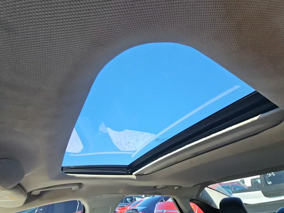 Lincoln MKZ 2015 — photo 2