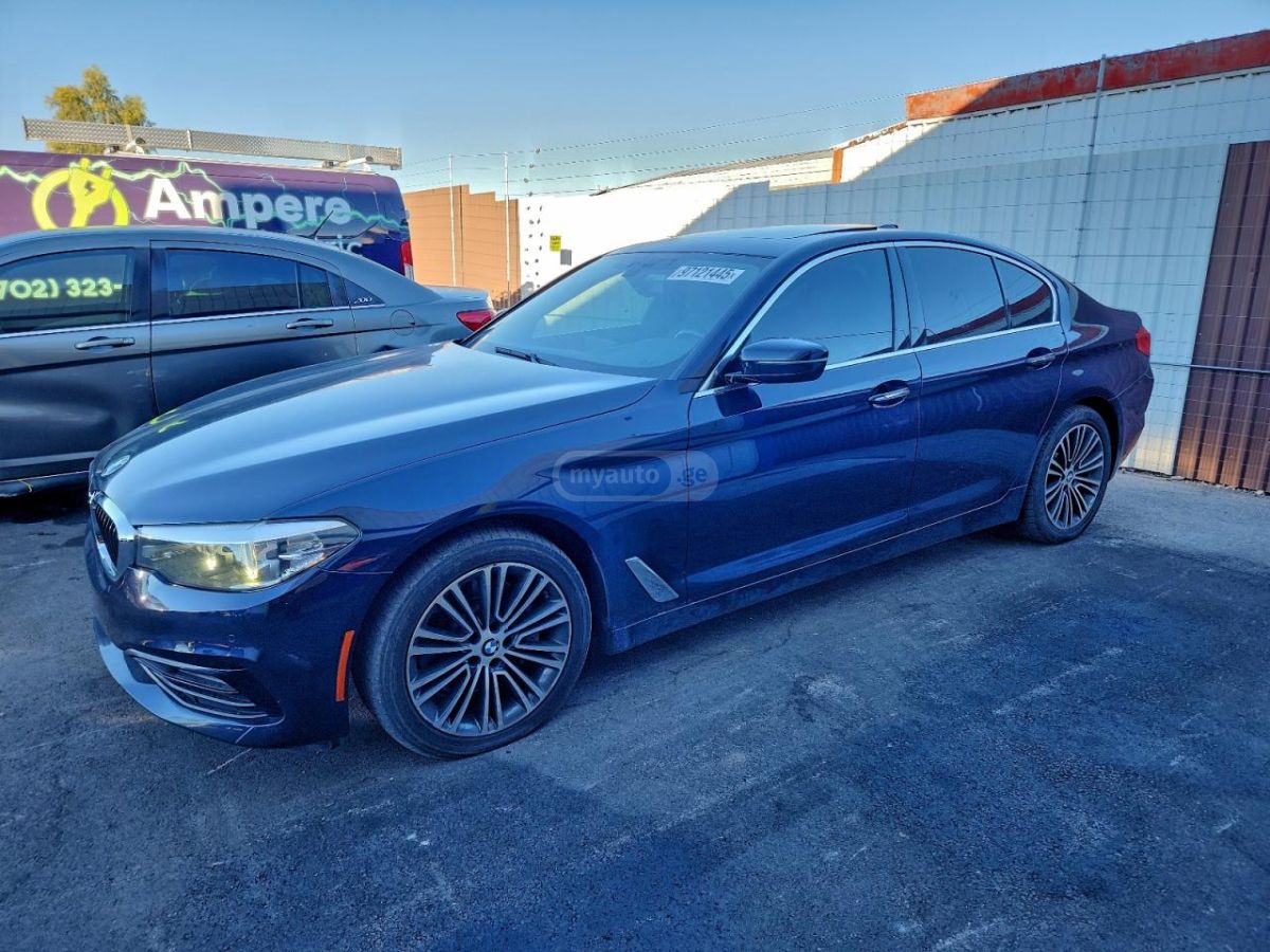 BMW 530