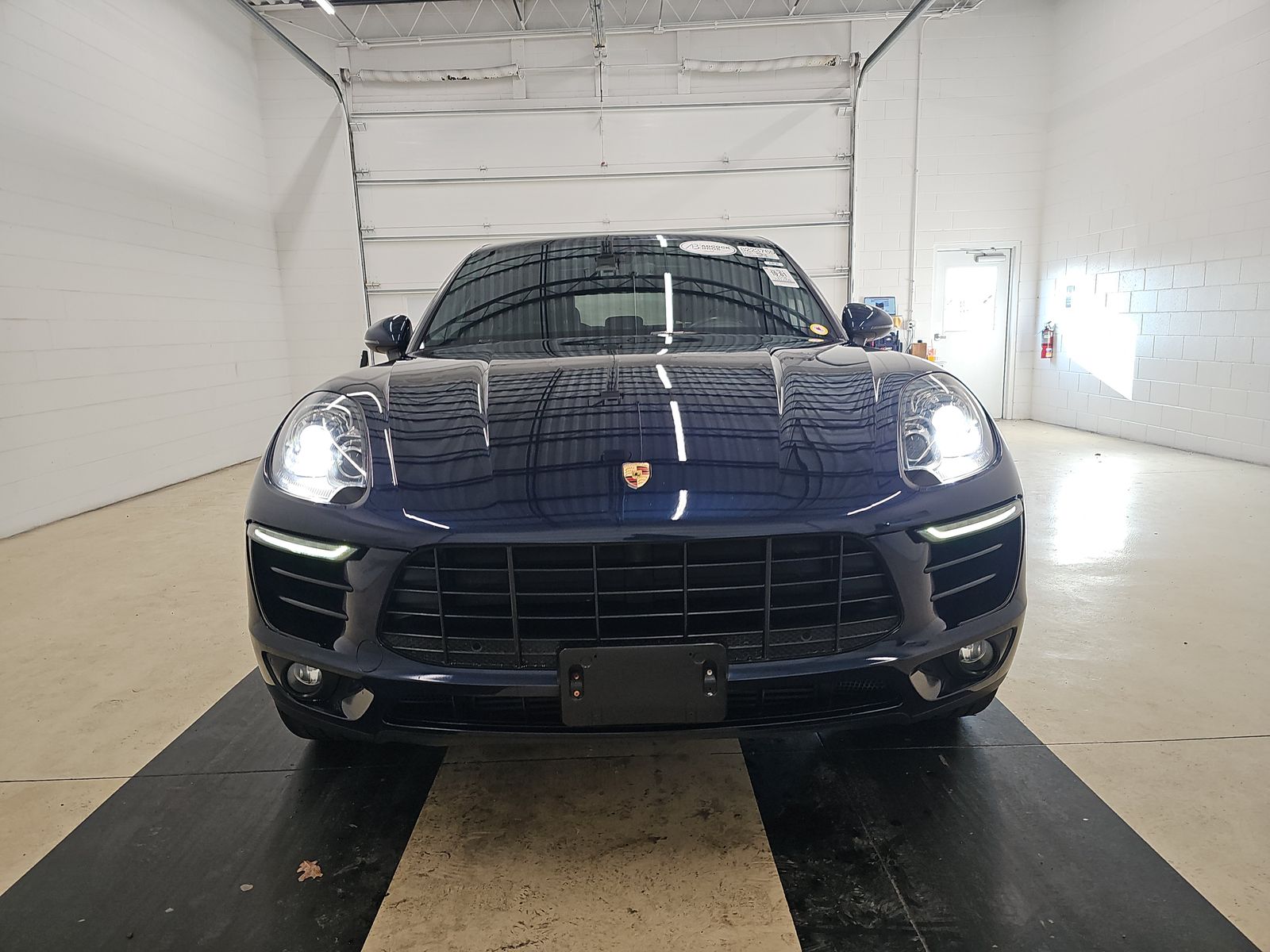 Porsche Macan 2018 — photo 2