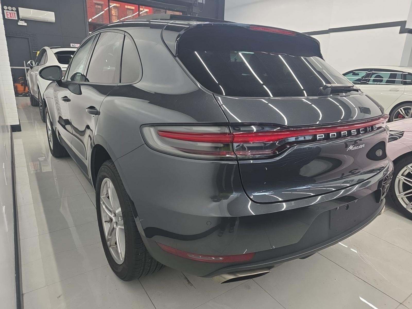 Porsche Macan 2019 — photo 2